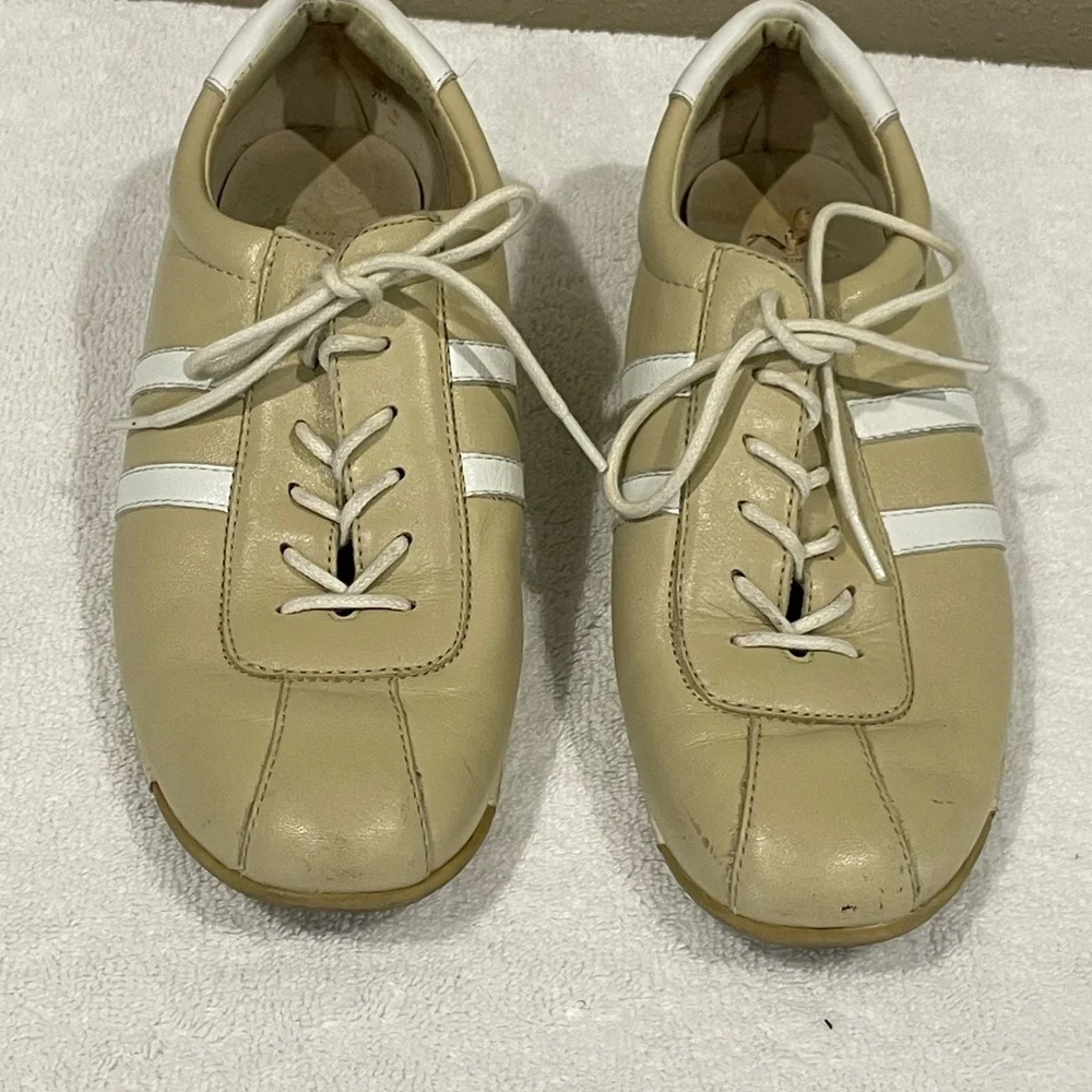 Anne Klein AK2 Women Tan Leather Lace Up Loafer Sneaker Driving Shoes SZ 7‎